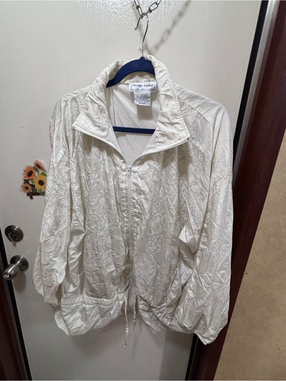 Cream Zip-Front Lightweight jacket